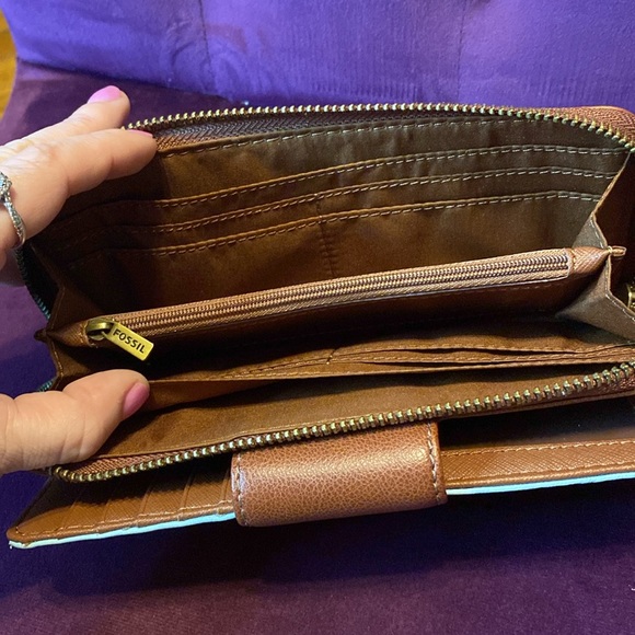 Brand new Fossil Madison zip clutch in multicolored leather  😍😍😍 - Picture 7 of 14